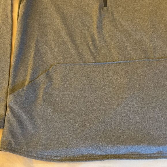 Under Armour NWOT Youth XL 1/4 Zip Hoodie in Heather Gray/Fleece Lining. - Picture 3 of 9